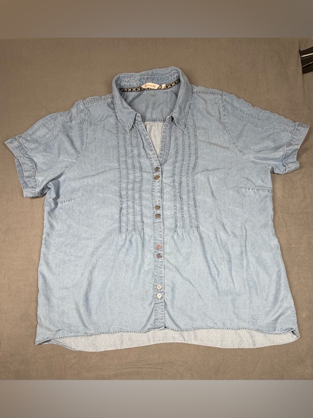 Soft Surroundings Light Blue Short-Sleeve Button-Front Shirt